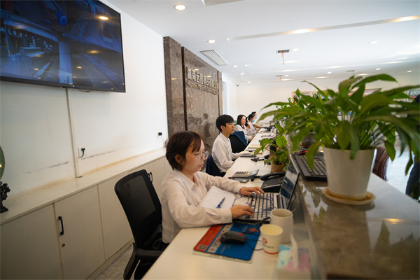 遠(yuǎn)圖鋼鐵集團(tuán),長沙鍍鋅型材,鍍鋅管材,黑色型材管材幕墻材料,鍍鋅代加工